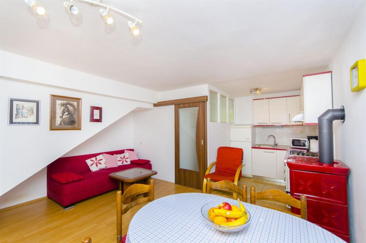 Apartments Dragica Slatine Ngoại thất bức ảnh